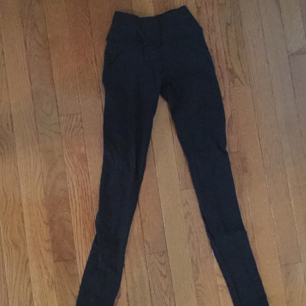 EUC!!!  Beyond yoga leggings